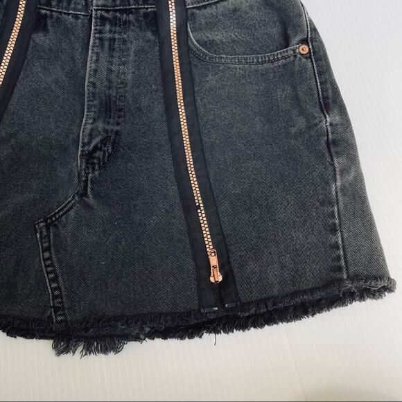 Furst of a Kind black jean skirt with front zippers size Small - Picture 7 of 9